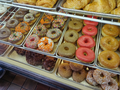 Donut Shop «Happy Donuts», reviews and photos, 1330 El Camino Real, Redwood City, CA 94063, USA