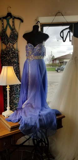 Bridal Shop «Rosebuds Bridal & Tuxedo», reviews and photos, 7655 Highland Rd, Waterford Twp, MI 48327, USA