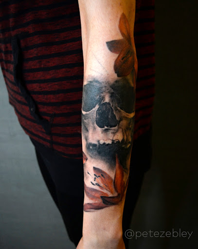 Explore scrooge mcduck tattoo ideas, creative tattoo ideas in Philadelphia, available at Central Tattoo Studio