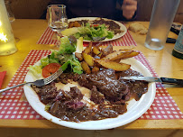 Steak du Restaurant français AUBERGE du Petit Mas à Issoire - n°12