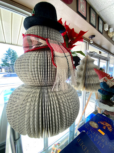 Book Store «Books Galore», reviews and photos, 411 W Main St, Festus, MO 63028, USA