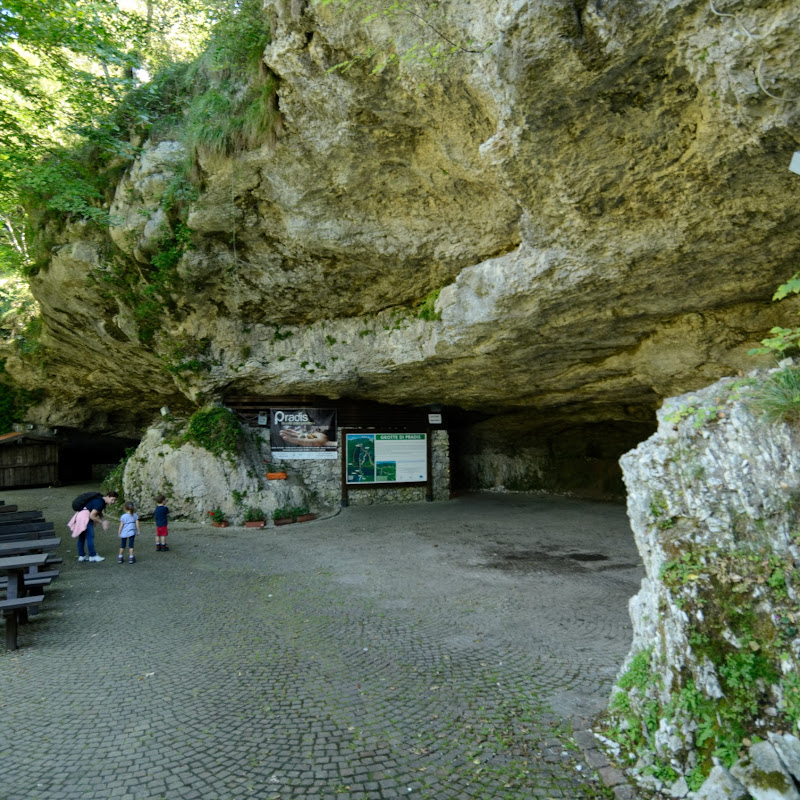 Pradis Grotte