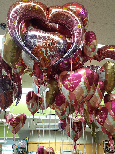 Grocery Store «Jewel-Osco», reviews and photos, 10203 W Grand Ave, Franklin Park, IL 60131, USA