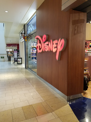 Toy Store «Disney Store», reviews and photos, 350 W Hillcrest Dr, Thousand Oaks, CA 91360, USA