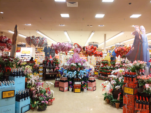 Safeway image