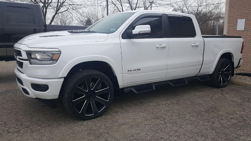 Truck Accessories Store «Truck Stuff», reviews and photos, 45410 N Gratiot Ave, Macomb, MI 48042, USA