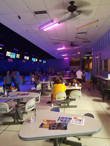 Bowling Alley «Stars and Strikes Family Entertainment Center», reviews and photos, 1700 Winder Hwy NE #100, Dacula, GA 30019, USA