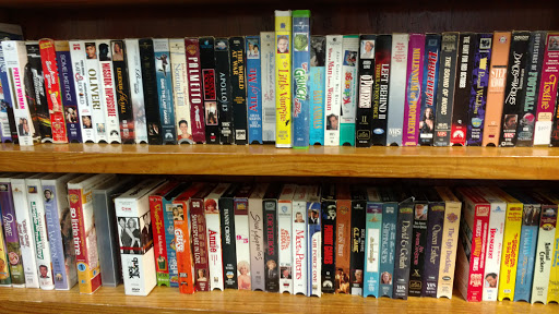 Thrift Store «Sunshine Thrift Stores of Bradenton, Inc.», reviews and photos, 3611 1st St E #230, Bradenton, FL 34208, USA