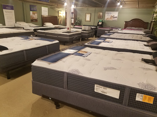 Furniture Store «Living Styles Furniture & Mattress Showroom», reviews and photos, 37 W 2nd St, Eureka, CA 95501, USA