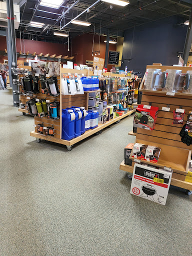 Camping Store «REI», reviews and photos, 9755 Northlake Centre Pkwy, Charlotte, NC 28216, USA