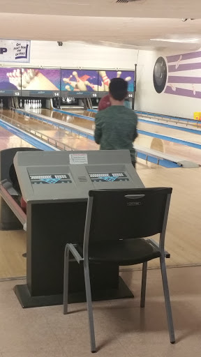 Bowling Alley «Bowlway Lanes», reviews and photos, 810 Villa St, Elgin, IL 60120, USA