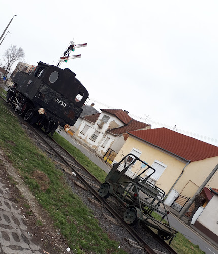 Hozzászólások és értékelések az Vasútállomás Parkoló-ról