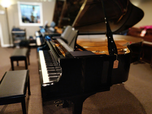 MusicMasters Piano Showroom image 10