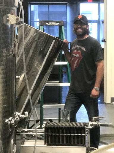 Winery «CLE Urban Winery», reviews and photos, 2180 Lee Rd, Cleveland Heights, OH 44118, USA