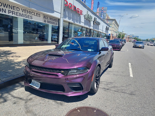 Car Dealer «Bayside Chrysler Jeep Dodge», reviews and photos, 21219 Northern Blvd, Bayside, NY 11361, USA