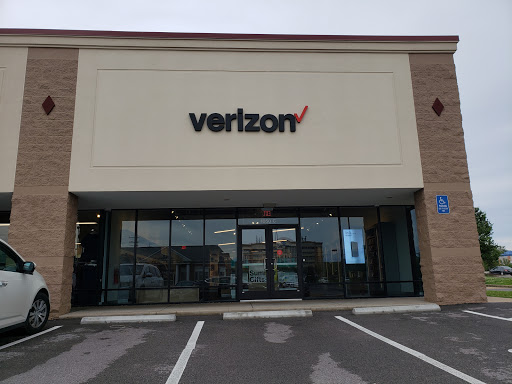 Cell Phone Store «Verizon», reviews and photos, 1048 S Kirkwood Rd, Kirkwood, MO 63122, USA
