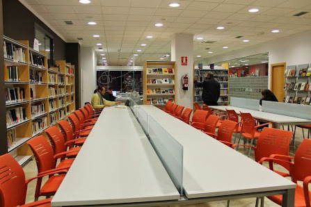 Biblioteca Benipeixcar-Raval (Gandia) Carrer Ferrocarril d'Alcoi, 3, 46702 Gandia, Valencia, España