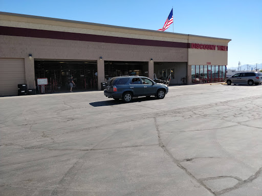 Tire Shop «Discount Tire», reviews and photos, 2269 State St, Salt Lake City, UT 84115, USA