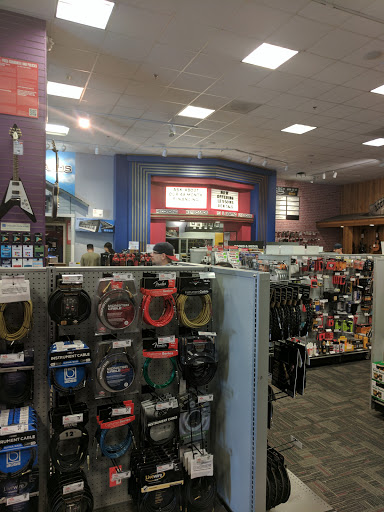 Guitar Center image