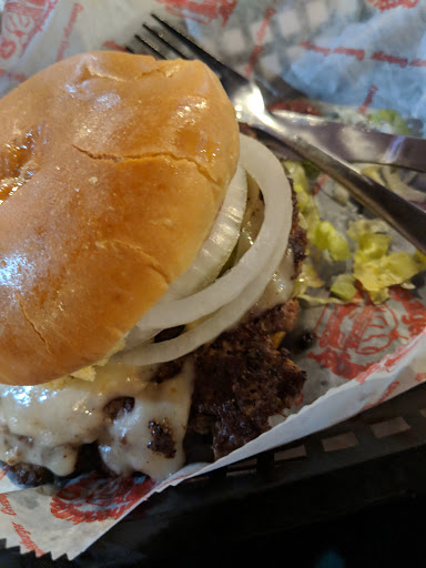 Shopping Mall «Tahitian Gardens», reviews and photos, 1975 Periwinkle Way, Sanibel, FL 33957, USA