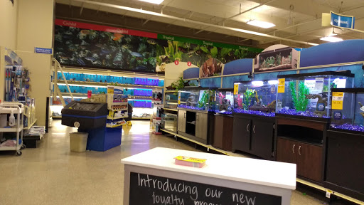 Pet Supply Store «PetSmart», reviews and photos, 1196 W Olive Ave, Merced, CA 95348, USA