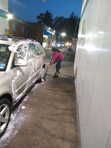 Car Wash «Brockton Touchless Car Wash», reviews and photos, 1015 Main St, Brockton, MA 02301, USA
