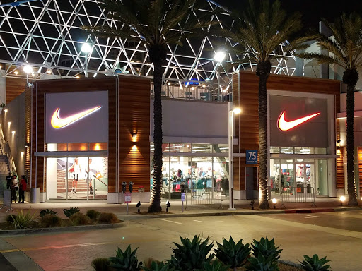 Sporting Goods Store «Nike Factory Store», reviews and photos, 71 Aquarium Way, Long Beach, CA 90802, USA