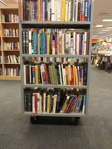 Used Book Store «2nd & Charles», reviews and photos, 17636 Garland Groh Blvd, Hagerstown, MD 21740, USA