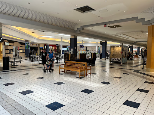 Shopping Mall «New Towne Mall», reviews and photos, 400 Mill Ave SE C8, New Philadelphia, OH 44663, USA