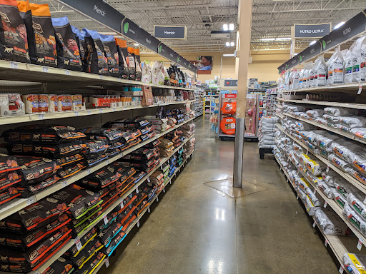Pet Supply Store «PetSmart», reviews and photos, 8500 N Evanston Ave, Kansas City, MO 64157, USA