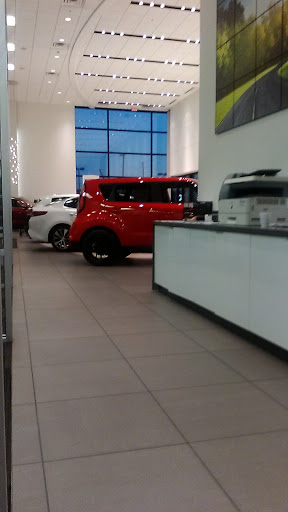 Kia Dealer «Midtown Kia», reviews and photos, 4747 S Yale Ave, Tulsa, OK 74135, USA