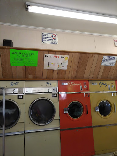 Laundromat «Mt Shasta Laundry & Car Wash», reviews and photos, 302 S Mt Shasta Blvd, Mt Shasta, CA 96067, USA