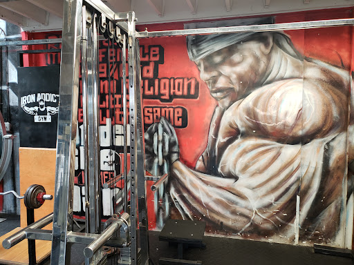 Gym «Iron Addicts Gym», reviews and photos, 2226 Cerritos Ave, Signal Hill, CA 90755, USA