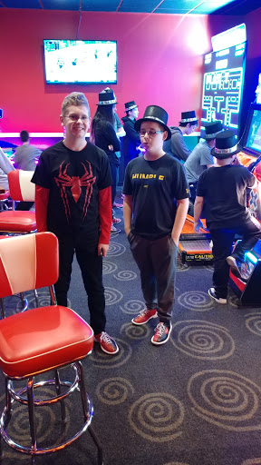 Bowling Alley «AMF Wantagh Lanes», reviews and photos, 1300 Wantagh Ave, Wantagh, NY 11793, USA