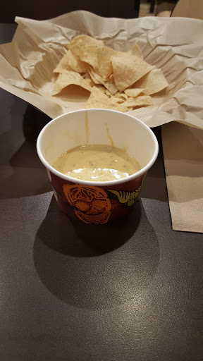 Mexican Restaurant «QDOBA Mexican Eats», reviews and photos, 15099 Hall Rd, Shelby Charter Township, MI 48315, USA