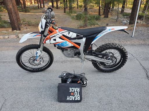 Motorcycle Repair Shop «CSC Motorcycles», reviews and photos, 1331 W Foothill Blvd, Azusa, CA 91702, USA