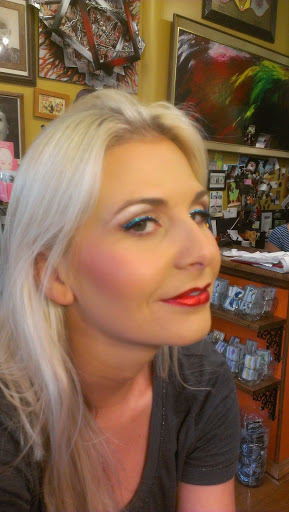 Make-up Artist «Vanity & Glamour Cosmetics / VGCosmetic Makeup Artists», reviews and photos, 547 28th St, Des Moines, IA 50312, USA