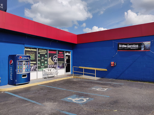 Auto Repair Shop «Greenville Auto Repair», reviews and photos, 1900 Wade Hampton Blvd, Greenville, SC 29615, USA