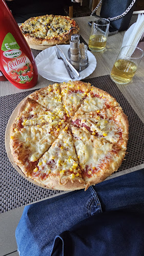 Rábaparti étterem és pizzéria - Étterem