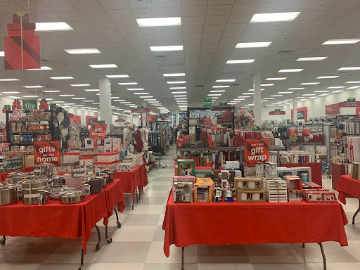 Department Store «T.J. Maxx», reviews and photos, 4932 S Kedzie Ave, Chicago, IL 60632, USA