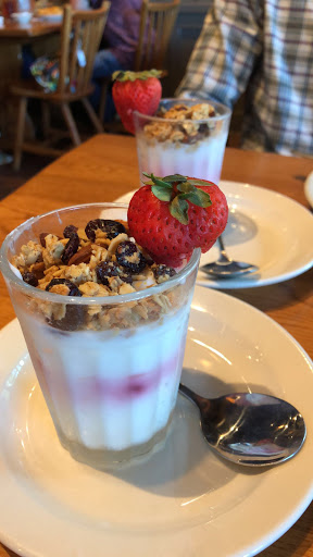 American Restaurant «Cracker Barrel Old Country Store», reviews and photos, 7060 Concourse Pkwy, Douglasville, GA 30134, USA