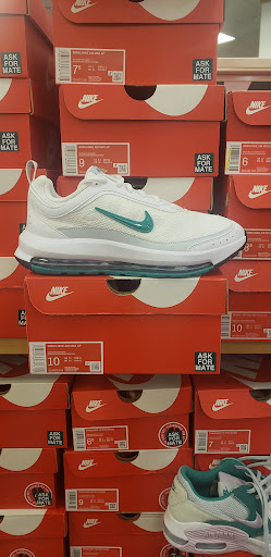 Shoe Store «Shoe Carnival», reviews and photos, 4125 Phoenix Ave, Fort Smith, AR 72903, USA