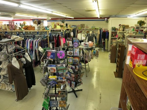 Thrift Store «The Kindness Wave Foundation Thrift Store», reviews and photos, 6210 Seminole Blvd, Seminole, FL 33772, USA