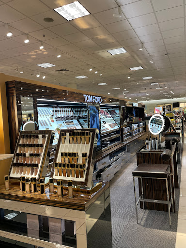 Department Store «Nordstrom Thousand Oaks», reviews and photos, 346 W Hillcrest Dr, Thousand Oaks, CA 91360, USA