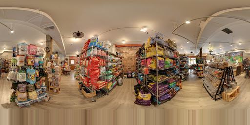 Pet Supply Store «Wally Pets», reviews and photos, 4411 Wallingford Ave N, Seattle, WA 98103, USA