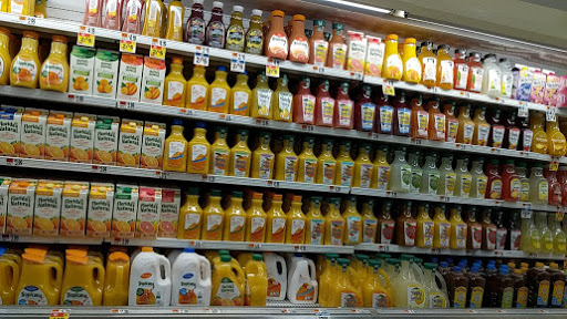 Grocery Store «Stop & Shop», reviews and photos, 653 Hillside Avenue, New Hyde Park, NY 11040, USA