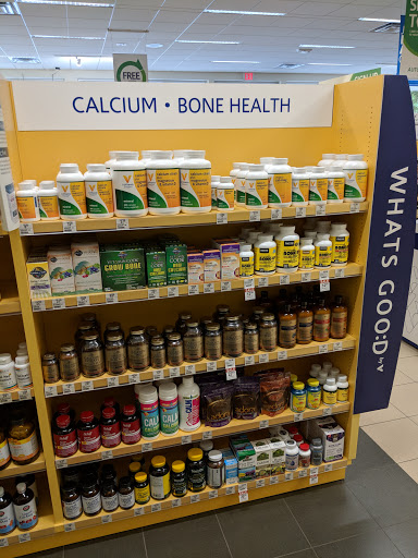 Vitamin & Supplements Store «Vitamin Shoppe», reviews and photos, 3912 Oleander Dr, Wilmington, NC 28403, USA