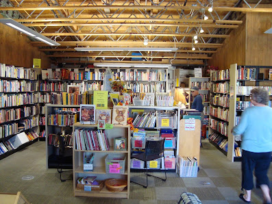 Friends of the Encinitas Library Bookstore 540 Cornish Dr, Encinitas, CA 92024