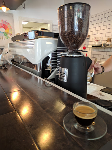 Coffee Shop «Maddie & Bella Coffee Roasters», reviews and photos, 117 Louisiana Ave, Perrysburg, OH 43551, USA