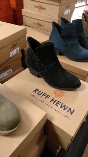 Department Store «Bon-Ton», reviews and photos, 6929 Williams Rd, Niagara Falls, NY 14304, USA